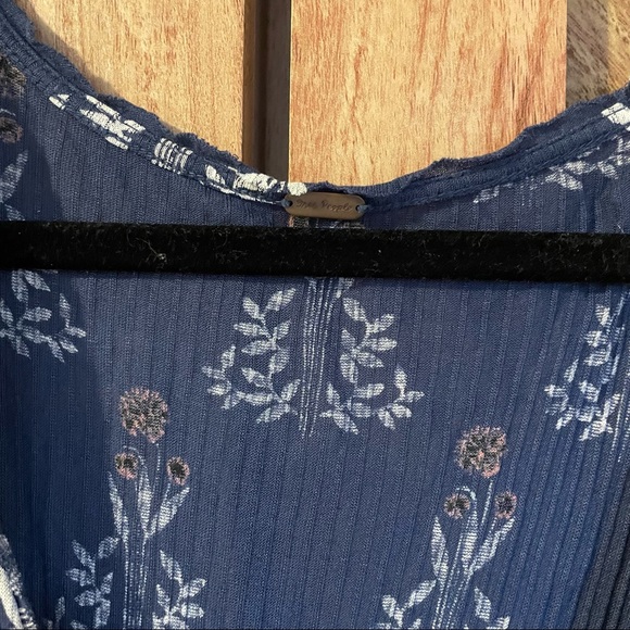 Free People High-Low Top - Picture 4 of 4